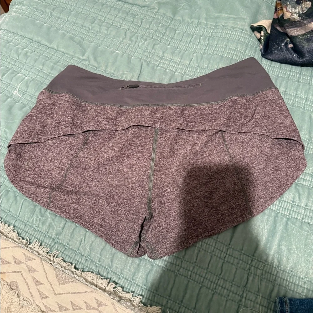 lululemon athletica low rise Athletic Shorts